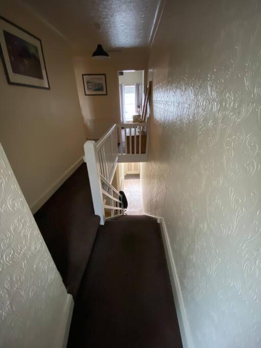 Digs Dre-Tremadog Apartment Екстериор снимка